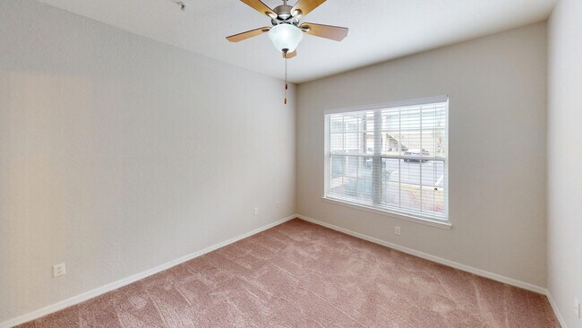 Interior Photo - Ashton at Waterford Lakes