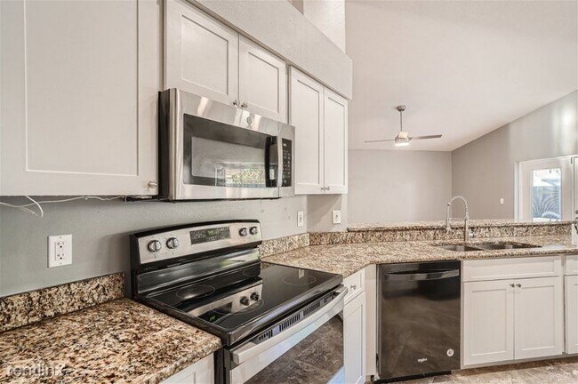 Building Photo - 4 br, 2 bath House - 1410 Wickford Place UNIT