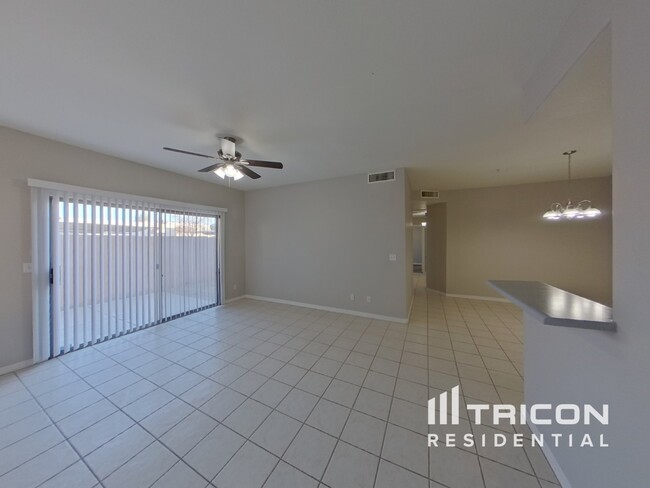 Building Photo - 1406 W Emerald Avenue Unit 119 Mesa AZ