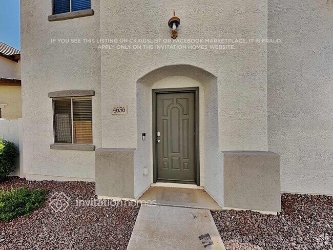 Building Photo - 4636 E Laurel Ave