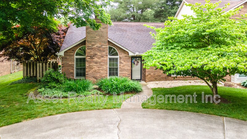 Primary Photo - 707 Landing Ln