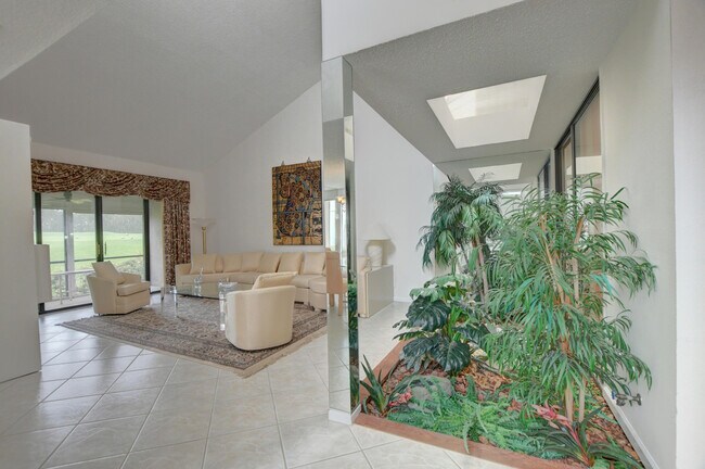 Foto del edificio - 20000 Sawgrass Ln