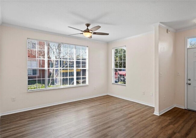 Foto del edificio - 10512 White Lake Ct