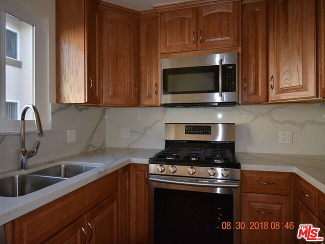 Building Photo - 4591 Inglewood Blvd