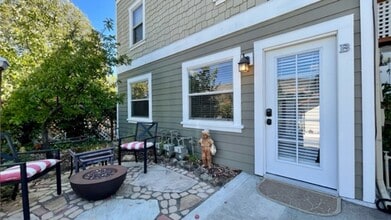 Building Photo - 1427 Morro St