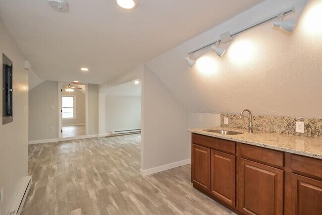 Foto del edificio - 9 Cottage Ct