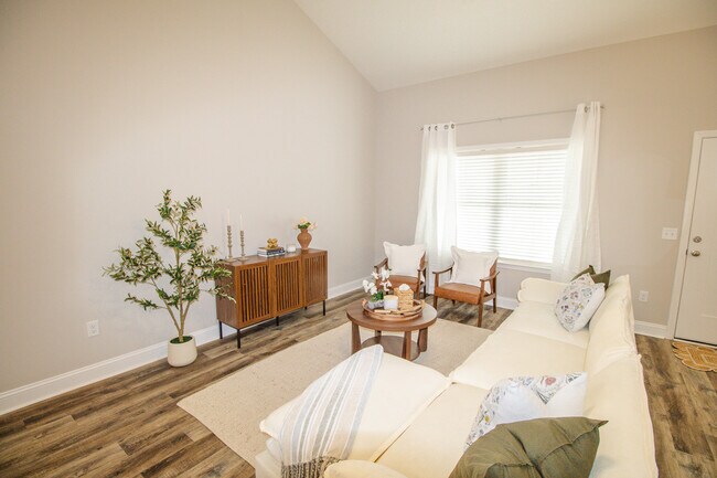 Foto del edificio - 116 Woodsedge Dr