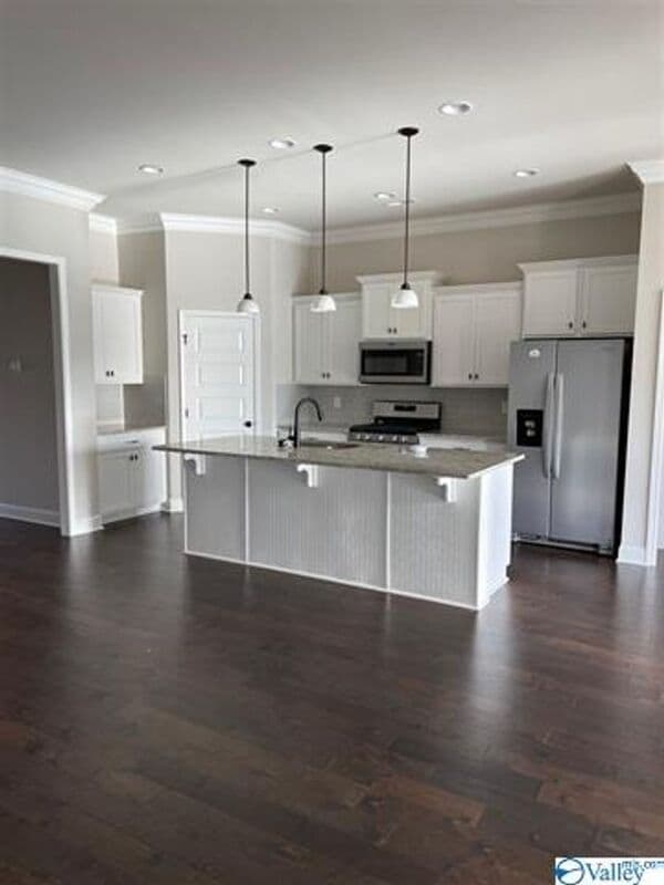 Building Photo - 226 Pumprock Dr
