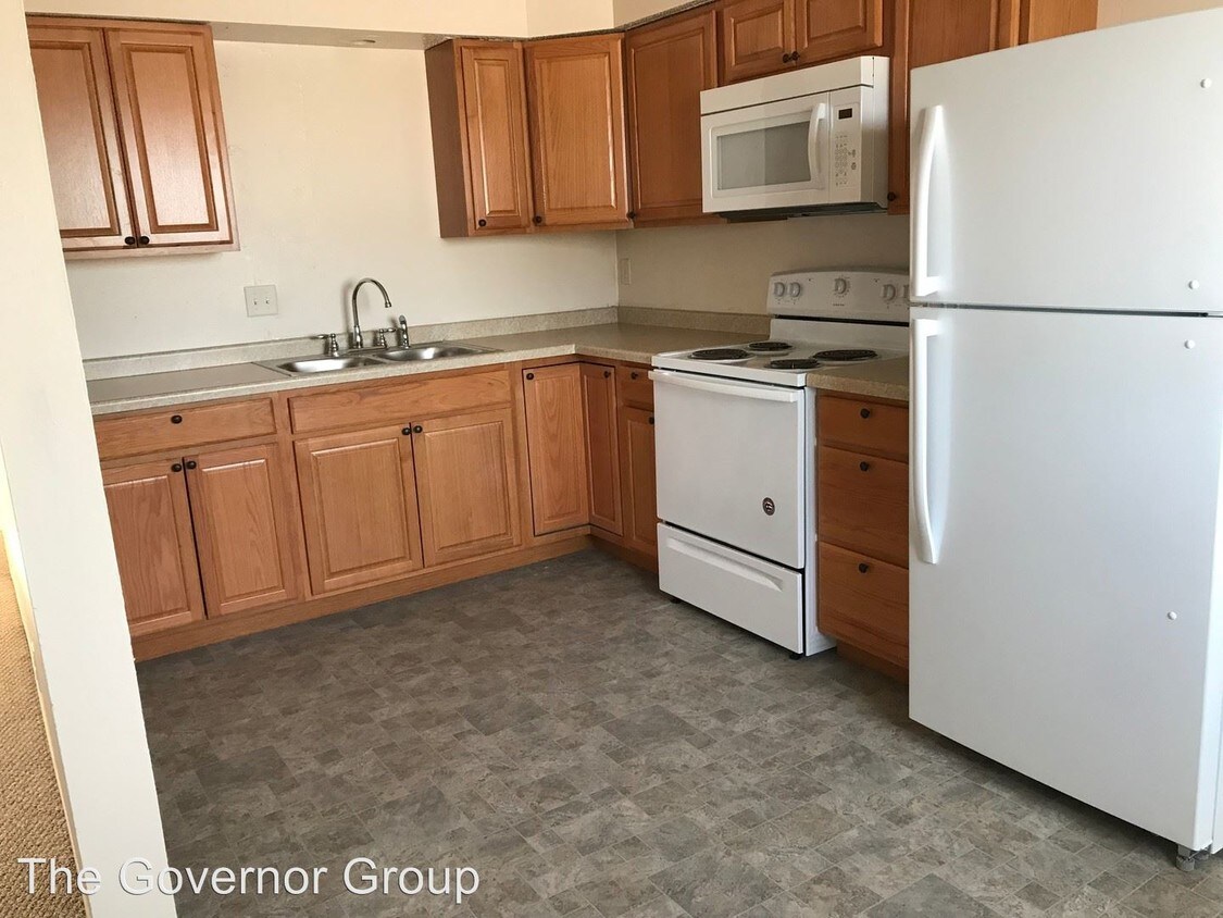 Foto principal - 305 Paul Revere Pl