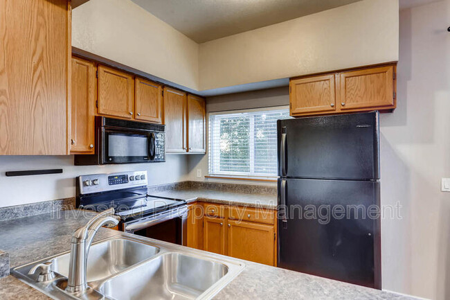 Building Photo - 9400 E Iliff Ave