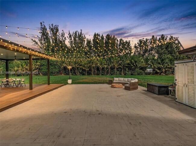 Foto del edificio - 6920 SW 182nd Way