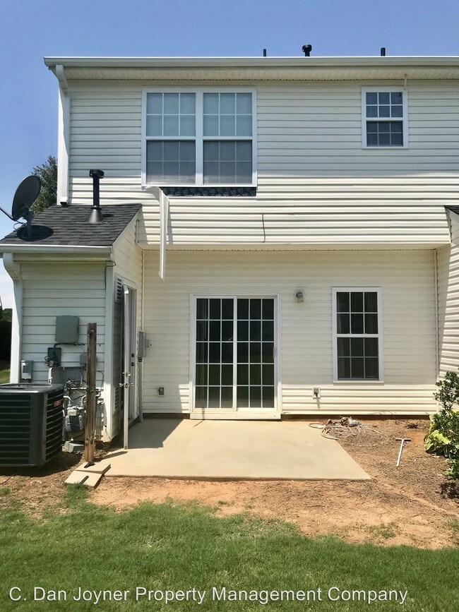 Building Photo - 3 br, 2.5 bath House - 731 Rock Hill Ct.