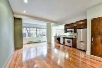Building Photo - 542 Natoma St