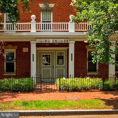 Foto del edificio - 730 11th St NE