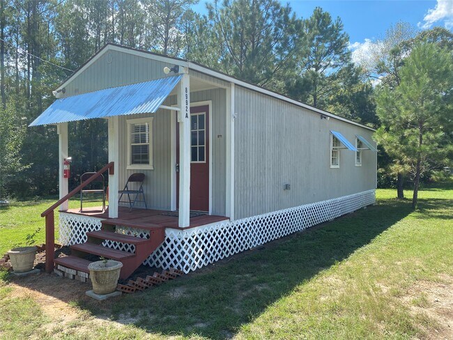 Foto del edificio - 8992 Greenwood Dr