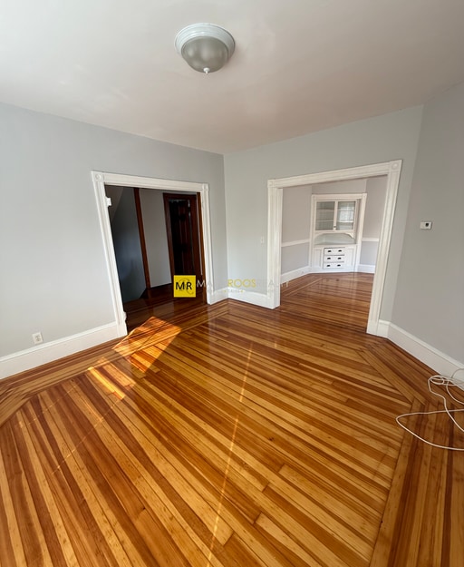 Foto principal - 68 Willow Ave