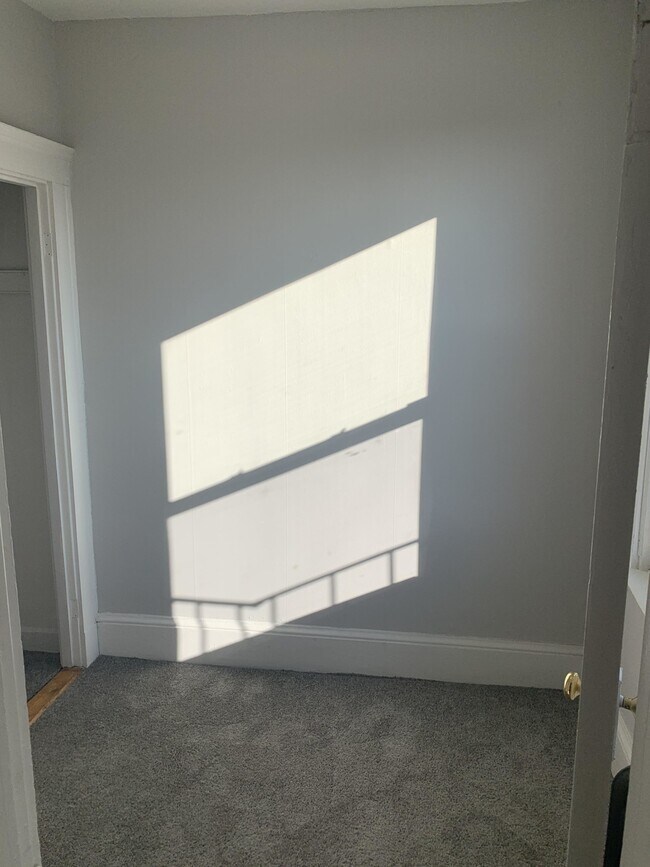 Foto del edificio - 1692 Commonwealth Ave