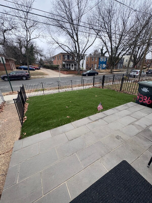 Foto principal - 4336 Polk St NE