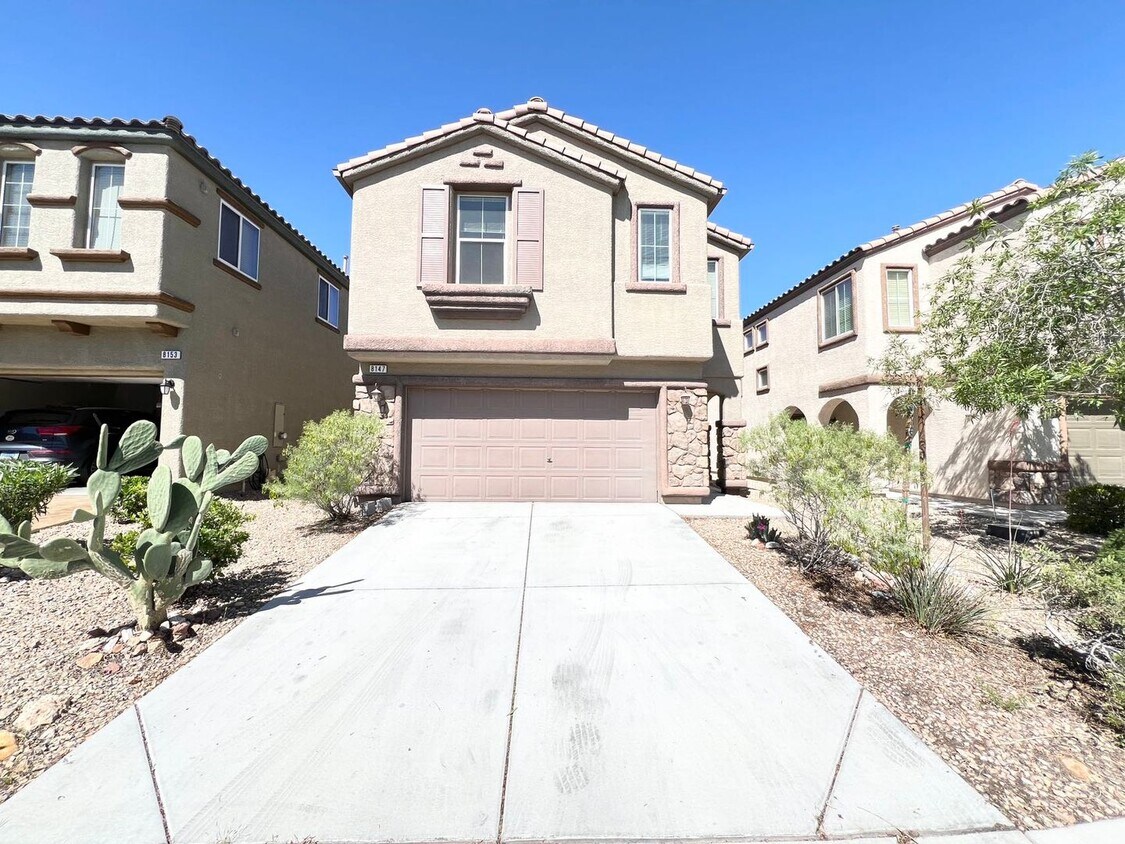 8147 Misty Horizon Ct, Las Vegas, NV 89113 House Rental in Las Vegas