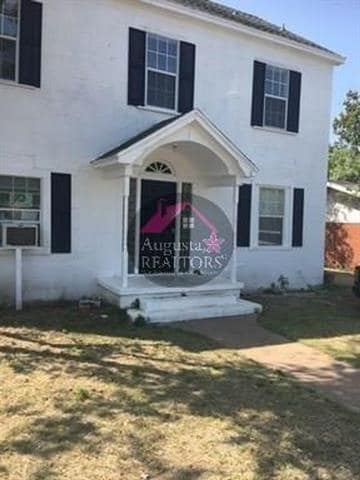 Foto principal - 649 E N 18th St