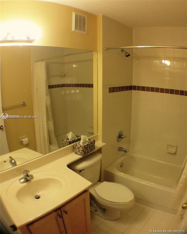 Building Photo - 3136 SW 128th Ave