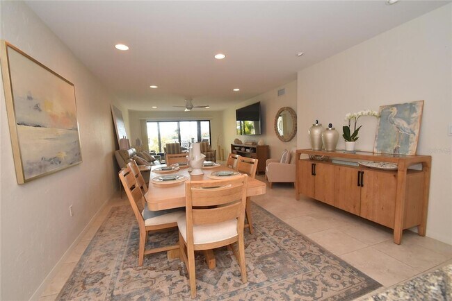 Foto del edificio - 1510 Pelican Point Dr