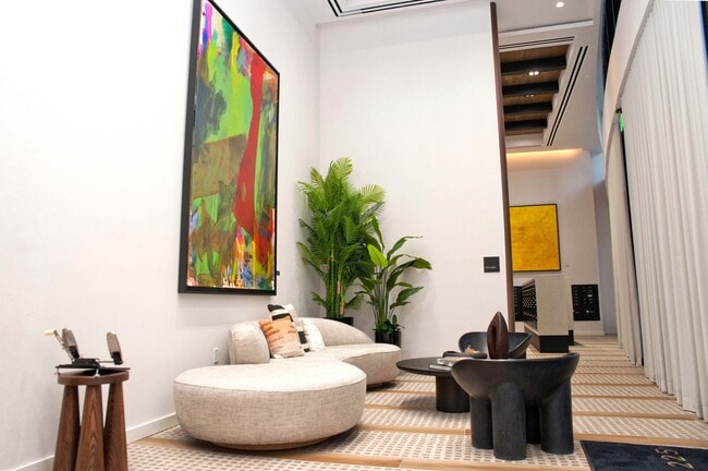 Foto del edificio - 225 N Miami Ave