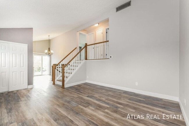 Foto del edificio - 11630 Kendall Cir