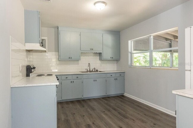Foto del edificio - 831 N Arlington Ave