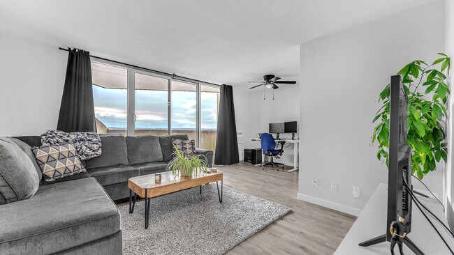 Photo du bâtiment - 1105 Jalna Blvd