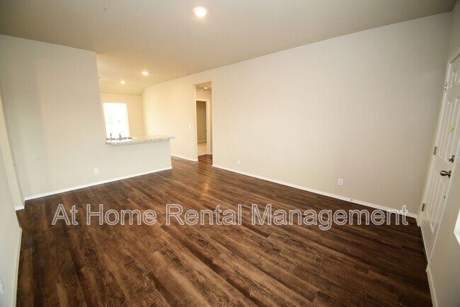 Foto del edificio - 3004 S 12th Pl