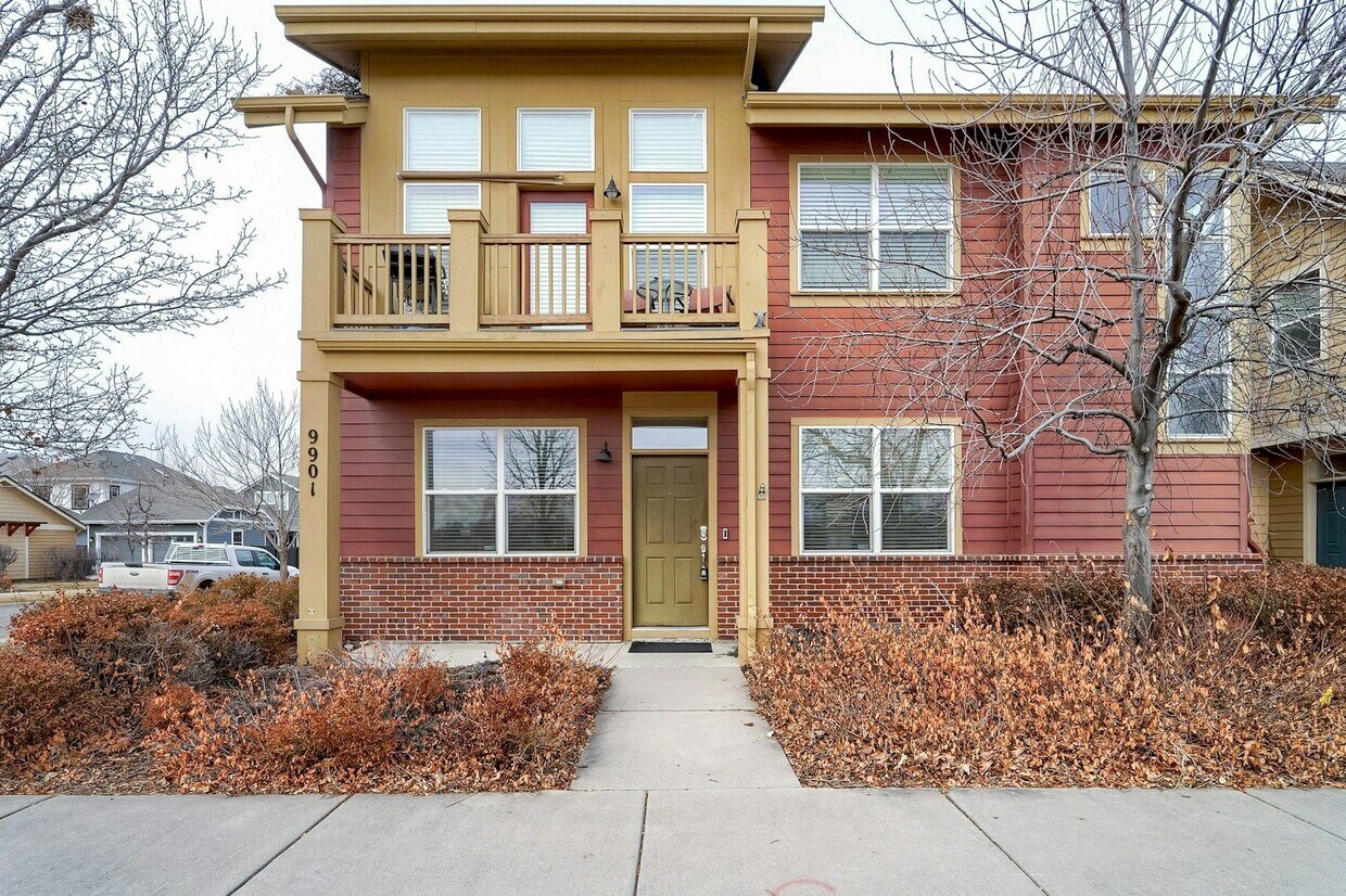 Primary Photo - 9901 E 26th Ave