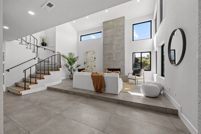 Foto del edificio - 2029 Del Mar Heights Rd