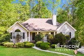 Foto principal - 425 Legacy Park Ln