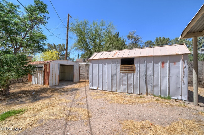 Building Photo - 10368 Potencia Dr