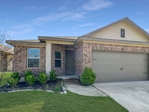 Building Photo - 14105 Fallsprings Way