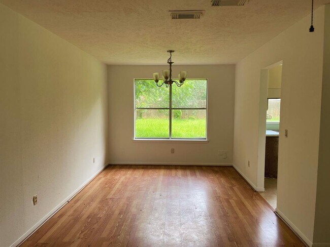 Foto del edificio - 12138 Flaxen Dr