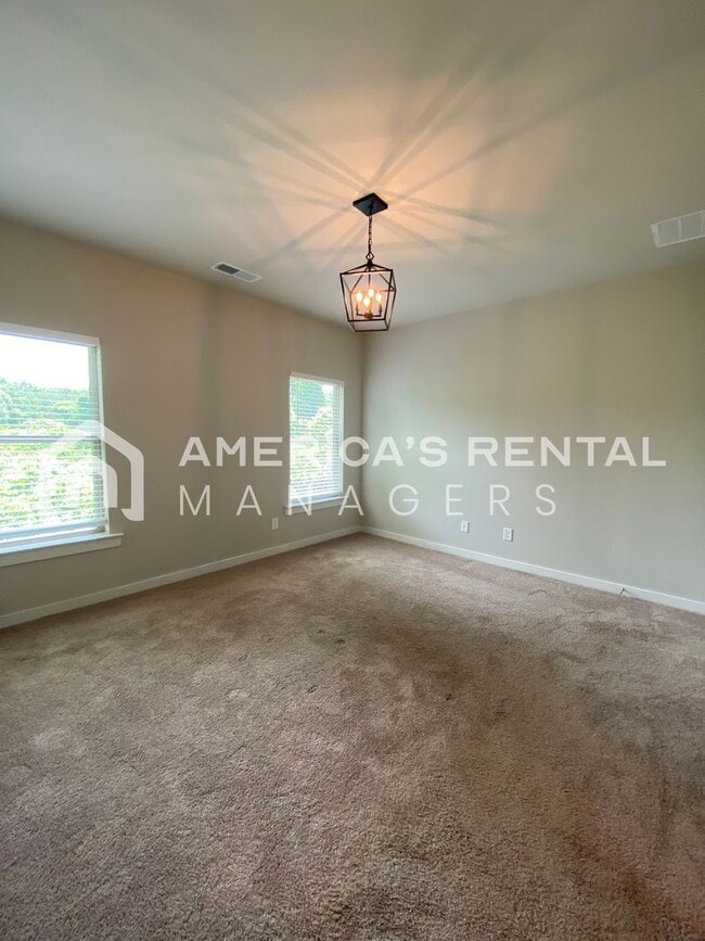 Building Photo - Home for Rent in Weaver, AL!!! Available to View Now!!