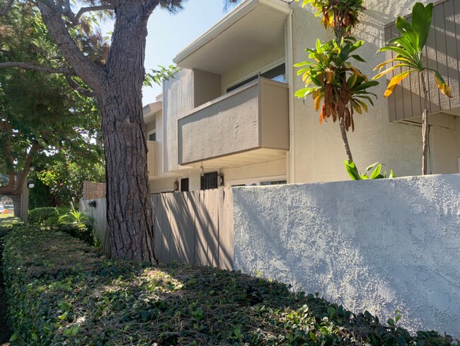 Foto del edificio - 16765 Barefoot Cir