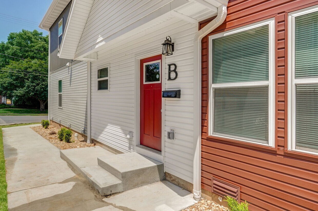 Foto principal - 509 E Madison St