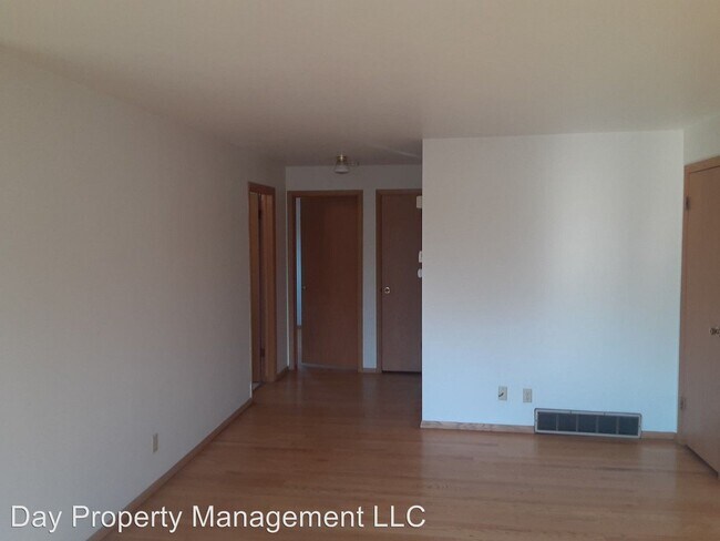 Building Photo - 1531 S Perkins St