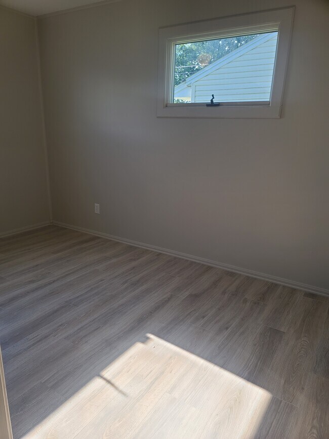 Foto del edificio - 2630 Ritchie St
