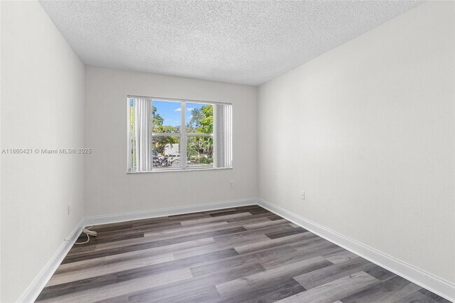 Building Photo - 4215 N University Dr