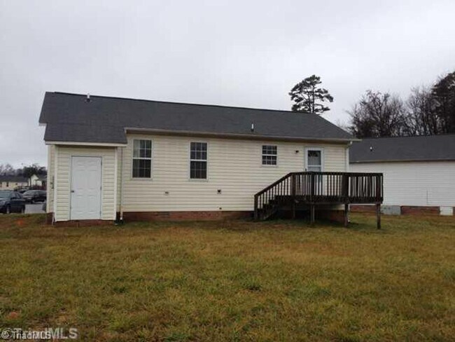 Foto del edificio - COMING SOON! Cozy 3 beds/2 baths house!