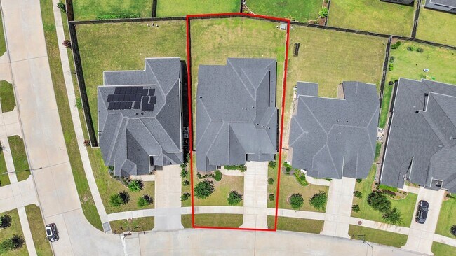 Building Photo - 28907 Ridge Valley Ct