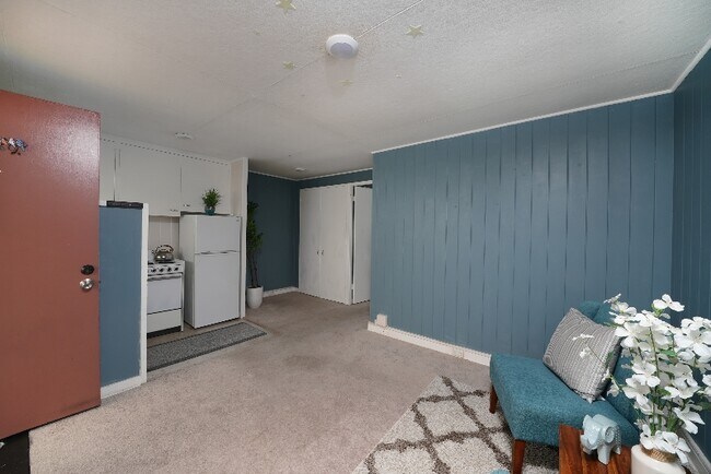 Foto del edificio - 821 Kinau St