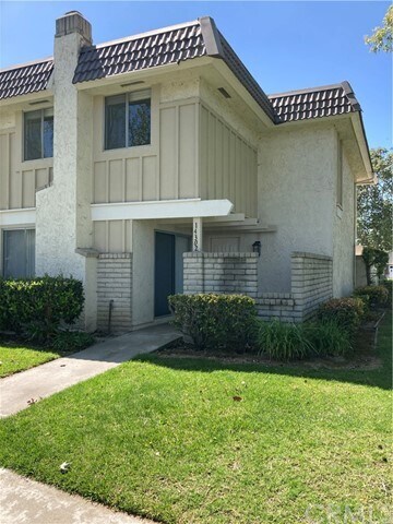 Foto del edificio - 14302 Baker St