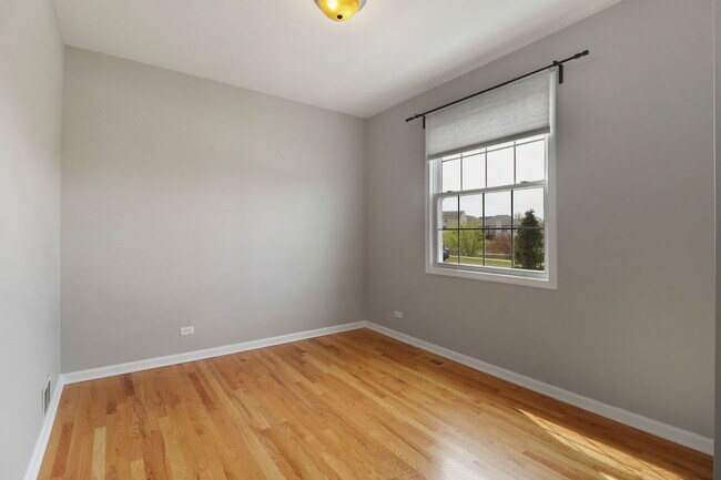 Foto del edificio - 522 Niagara Dr