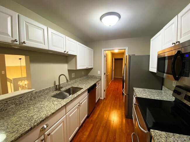 Building Photo - 56307 Chesapeake Trail