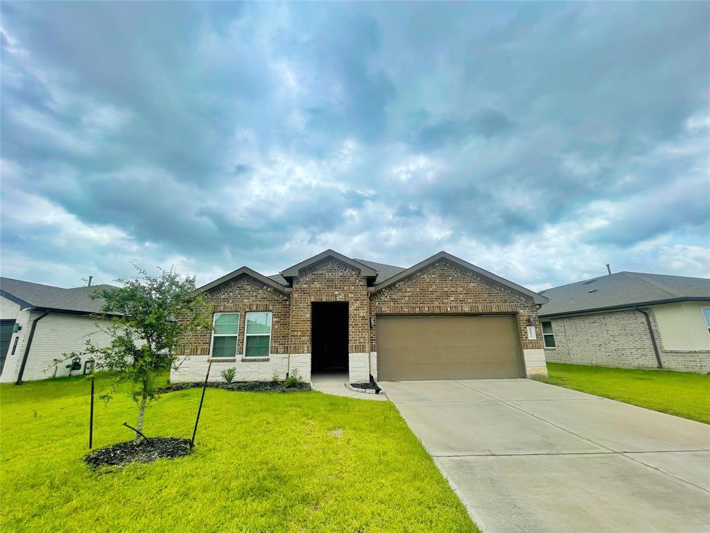 Foto principal - 8015 Black Forest Ln